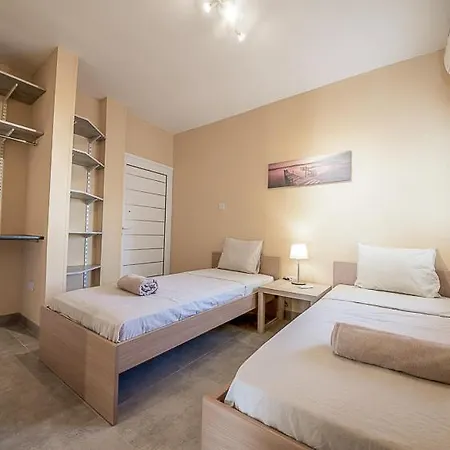 Peach Seaview 3 Bedroom Айя-Напа